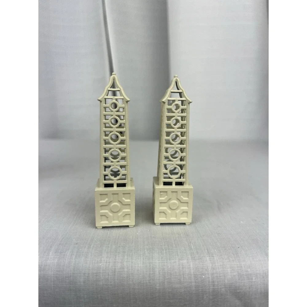 Department 56 Lattice Obelisk Set of Two 1998 Seasons Bay Accessories #53376